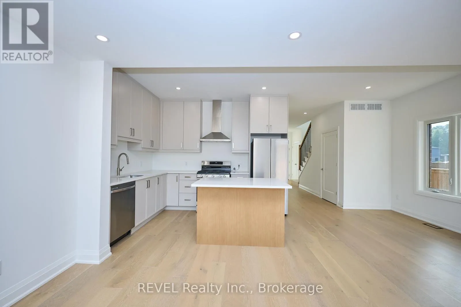 7429 MATTEO DRIVE