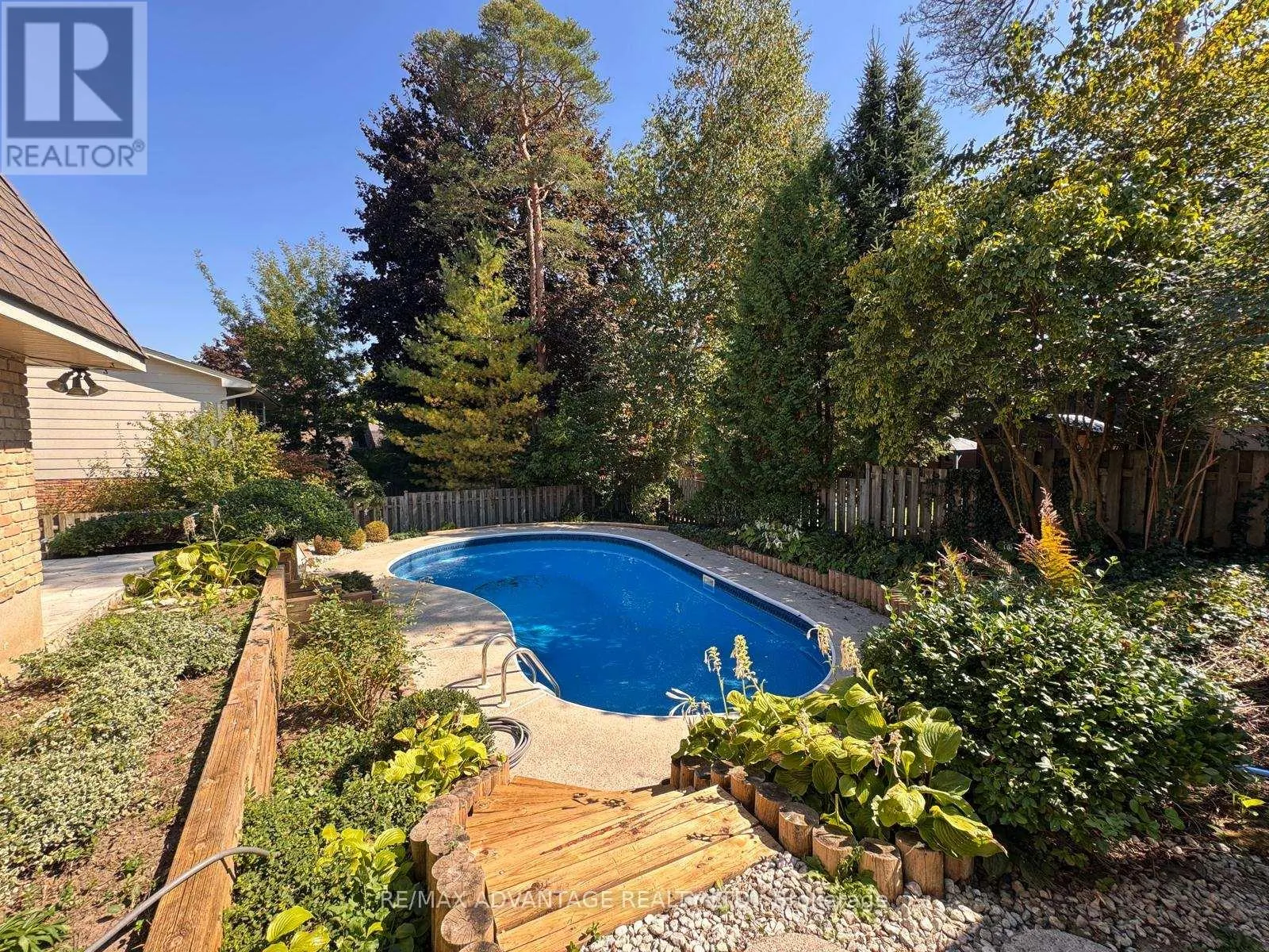 19 TANGLEWOOD AVENUE