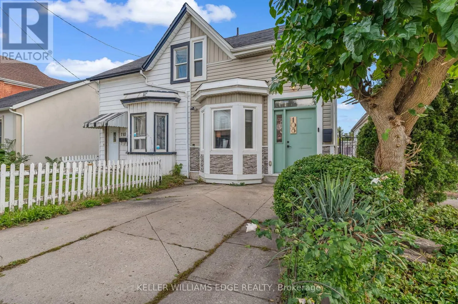 108 EMERALD STREET N