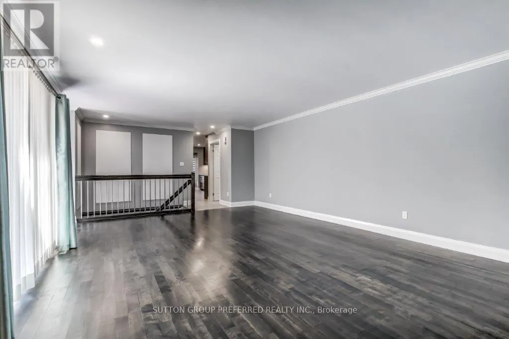 12 - 163 PINE VALLEY DRIVE, #12