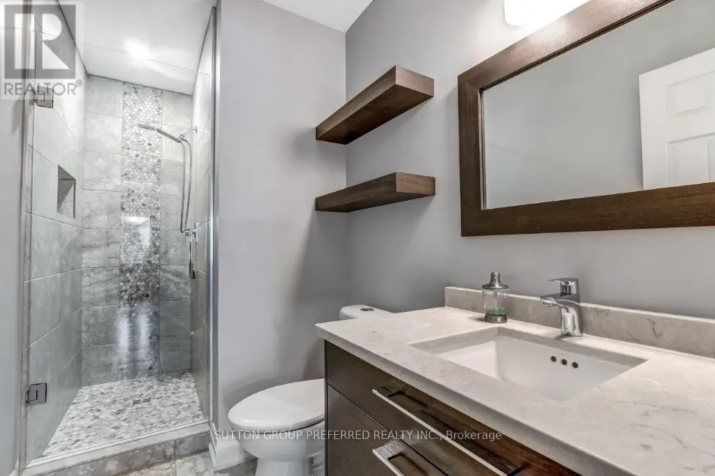 12 - 163 PINE VALLEY DRIVE, #12