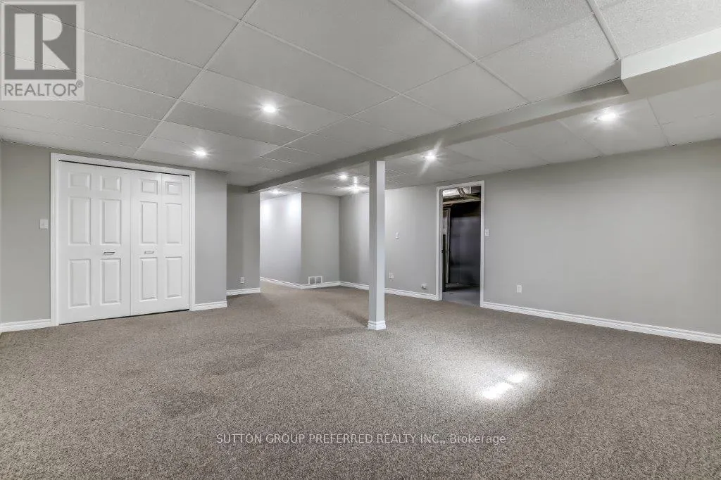 12 - 163 PINE VALLEY DRIVE, #12