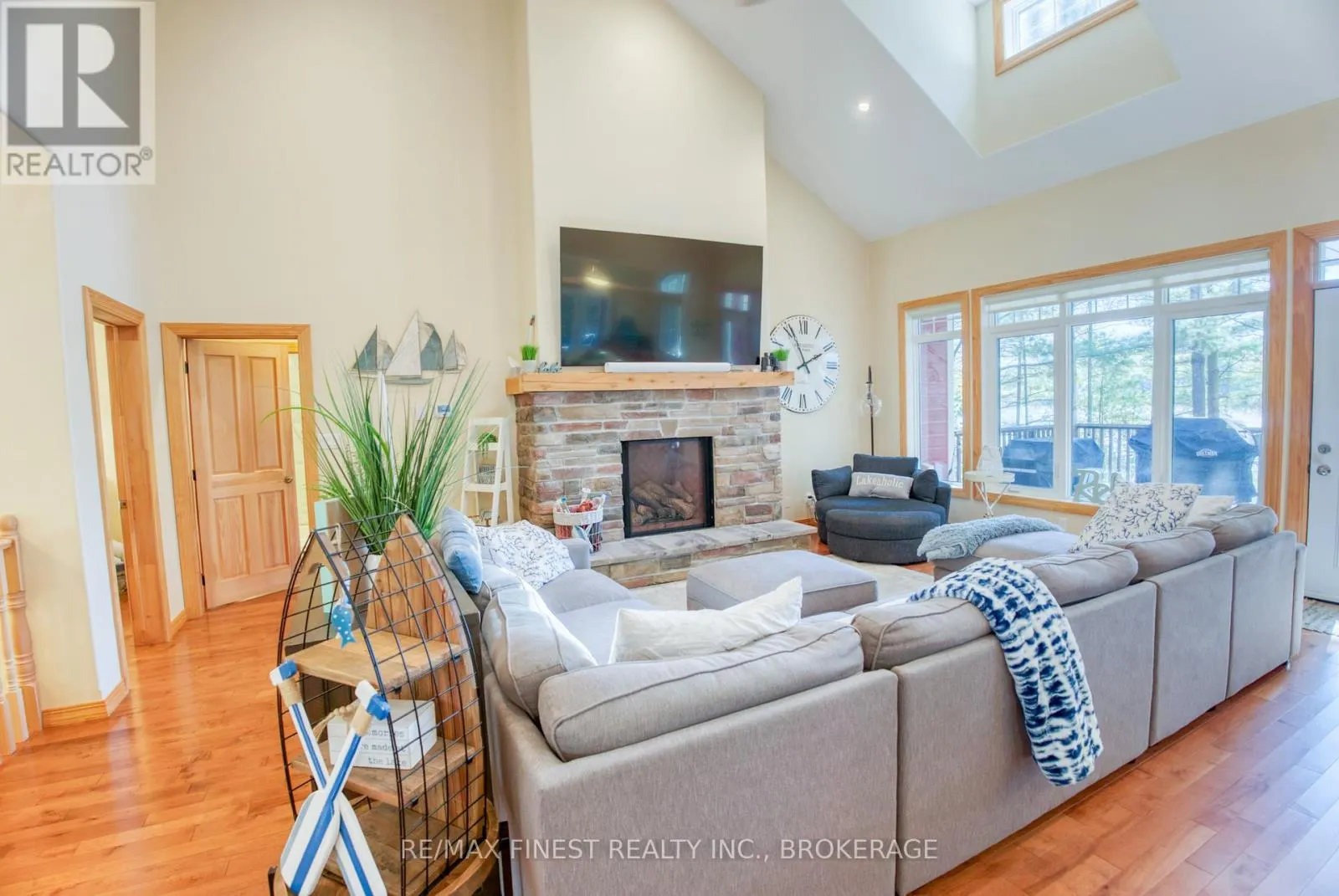 1102B BEBRIS ROAD