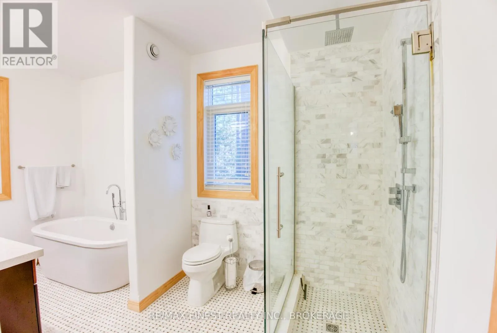 1102B BEBRIS ROAD