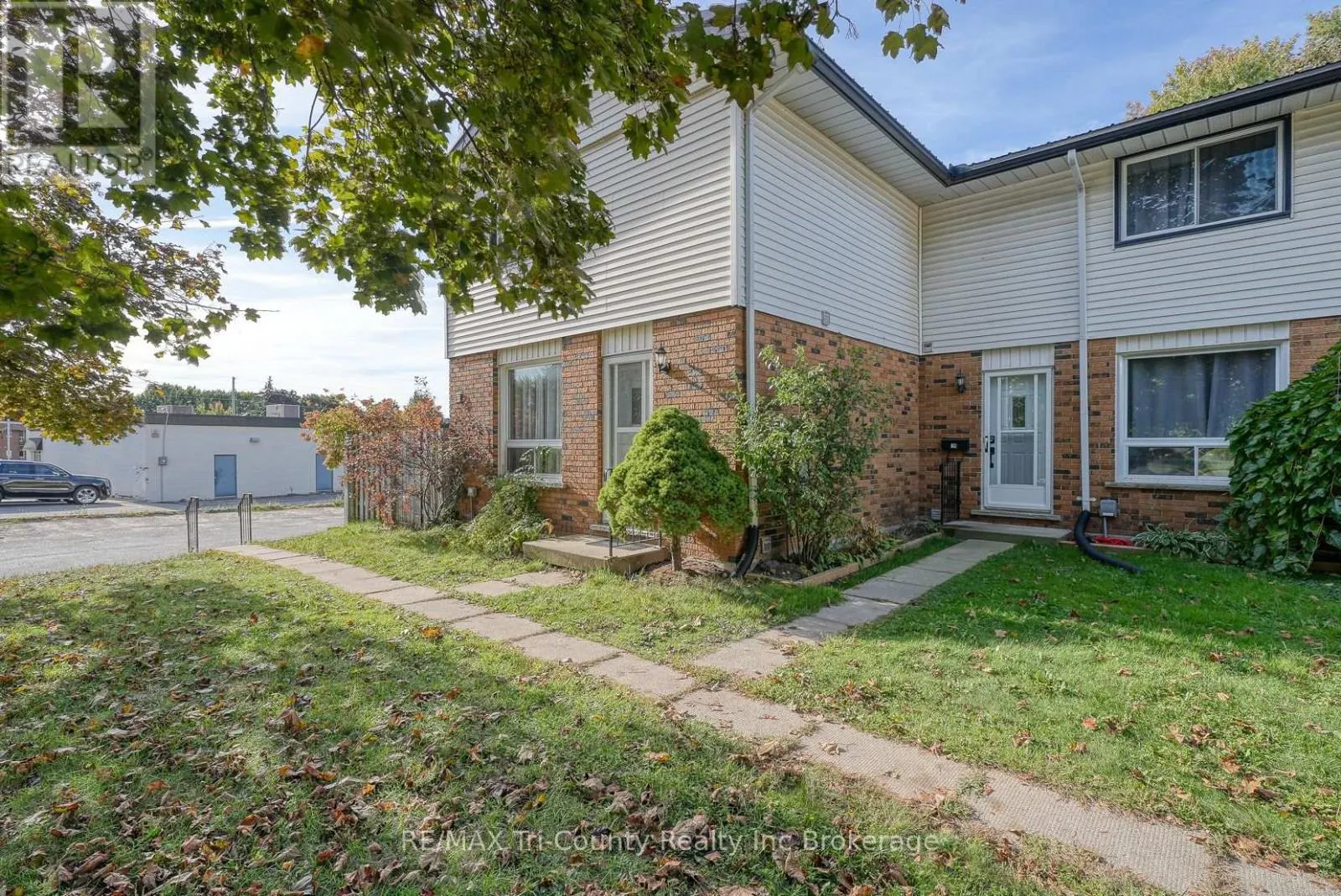 7 - 15 DEVONSHIRE AVENUE, #7