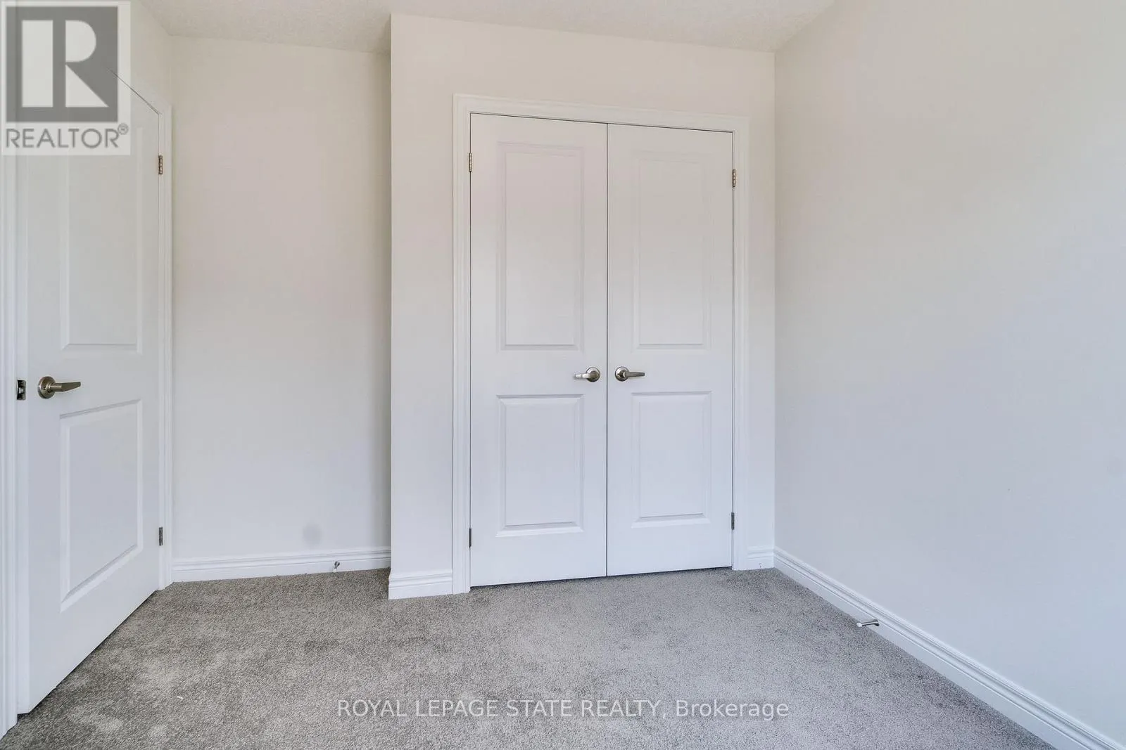 68 DRYDEN LANE