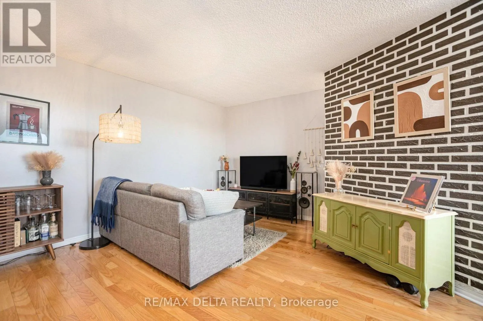 513 - 2020 JASMINE CRESCENT