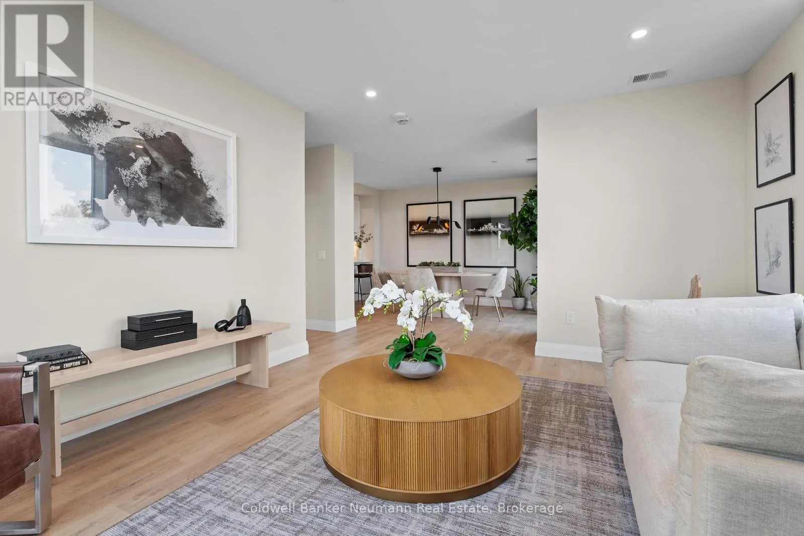 209 - 1882 GORDON STREET, #209