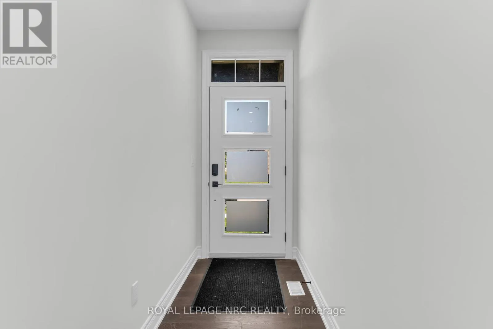 732 CLARENCE STREET
