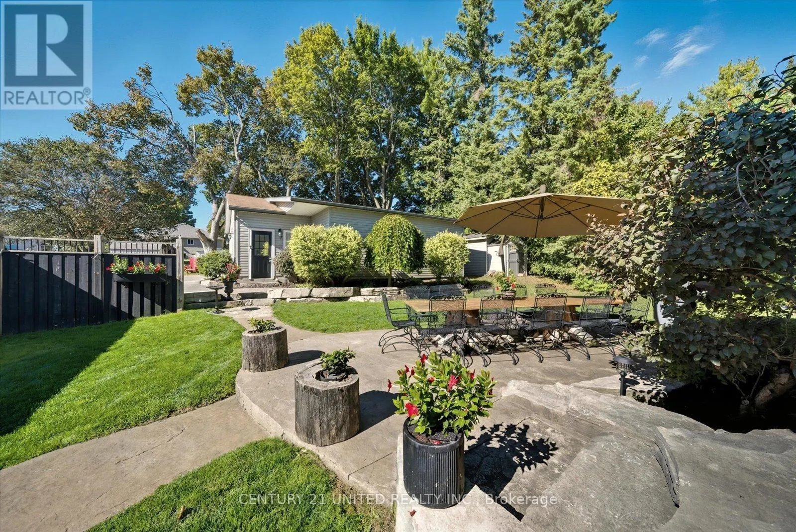 749 SPILLSBURY DRIVE