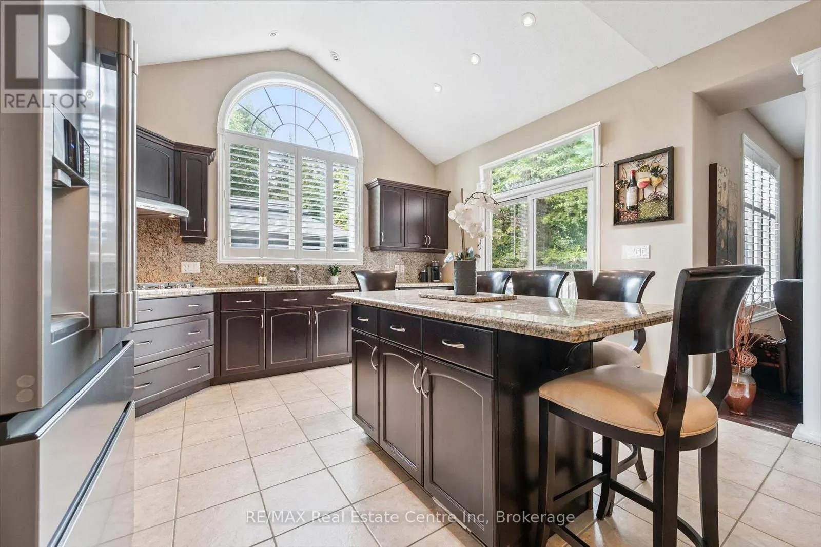 32 FRASSON DRIVE