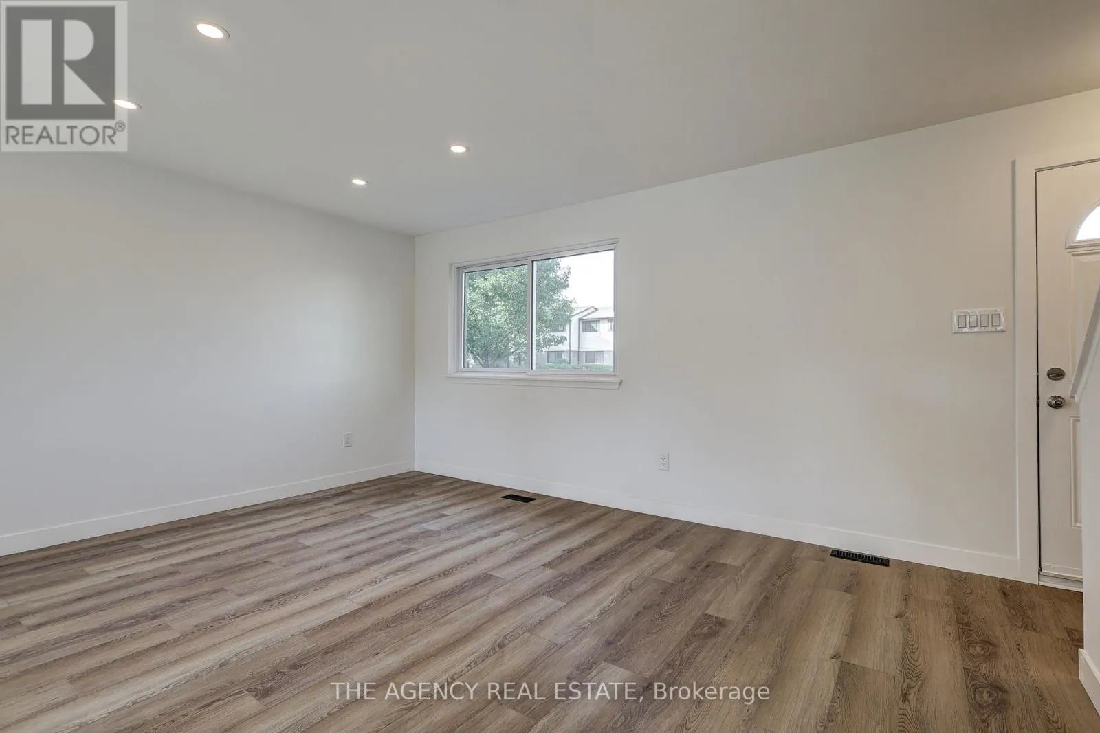 71 - 825 DUNDALK DRIVE, #71