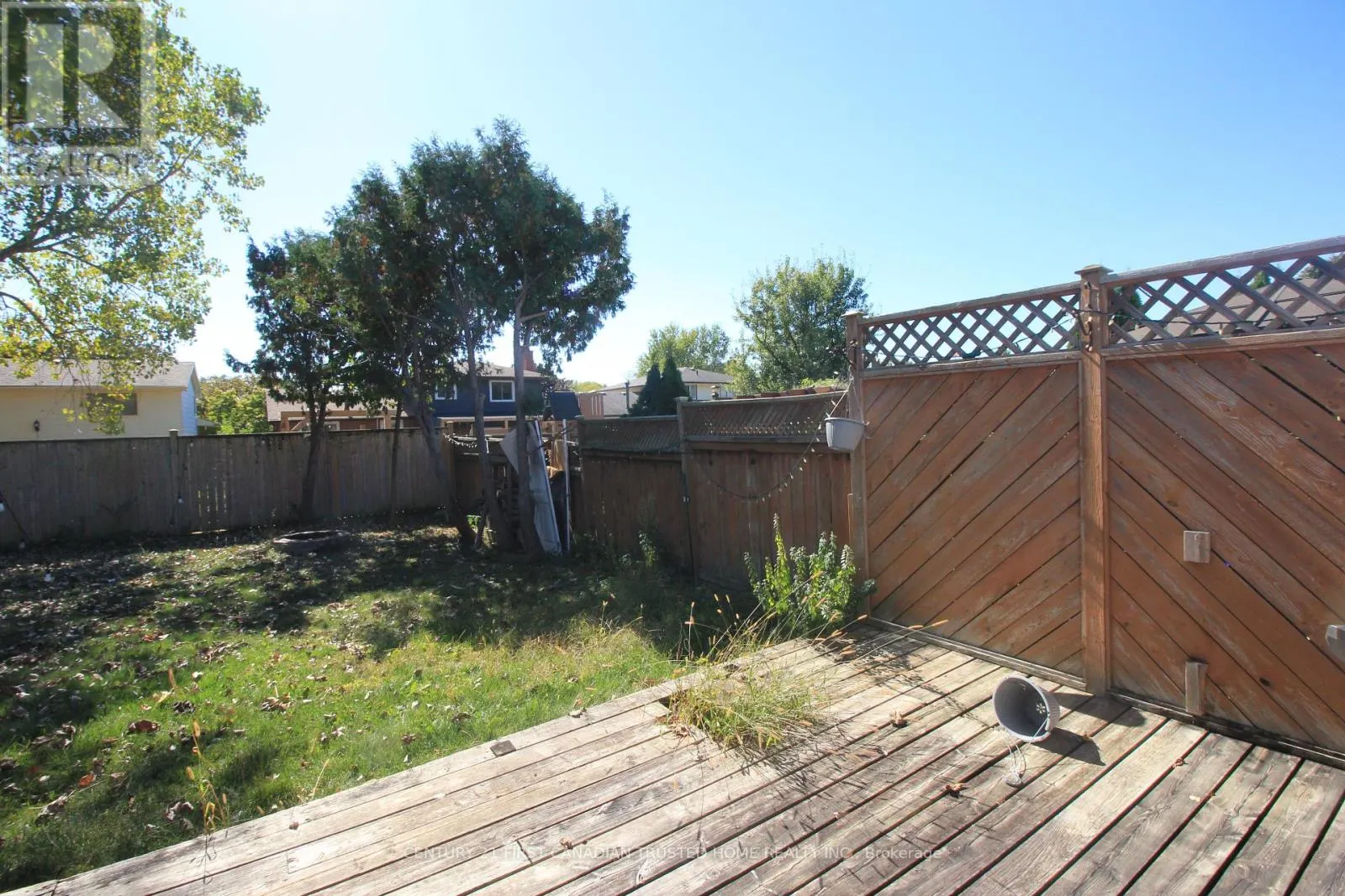 136 LACEY CRESCENT