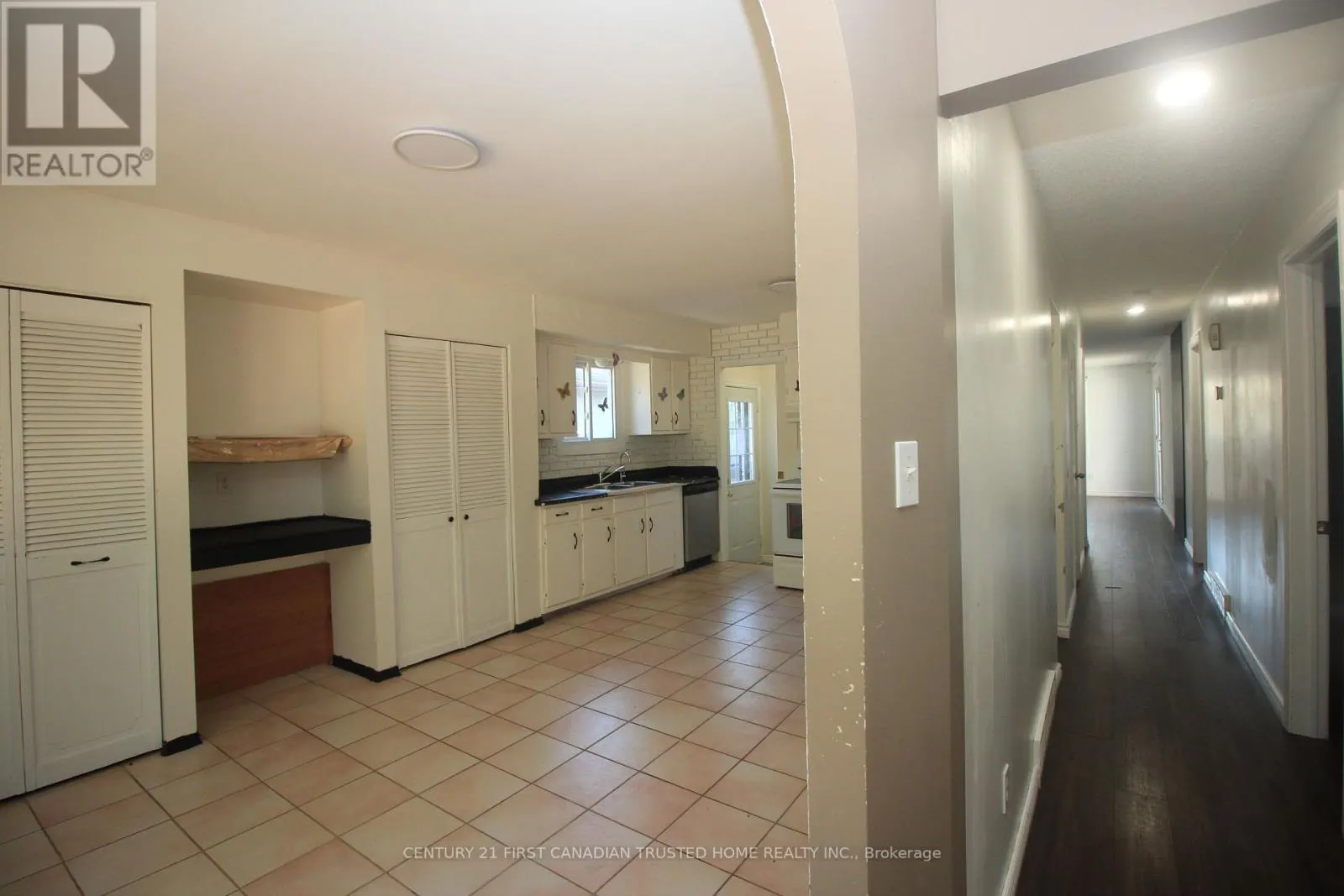 136 LACEY CRESCENT