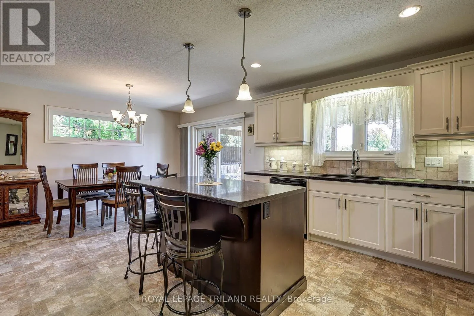 68 SHAW VALLEY DRIVE