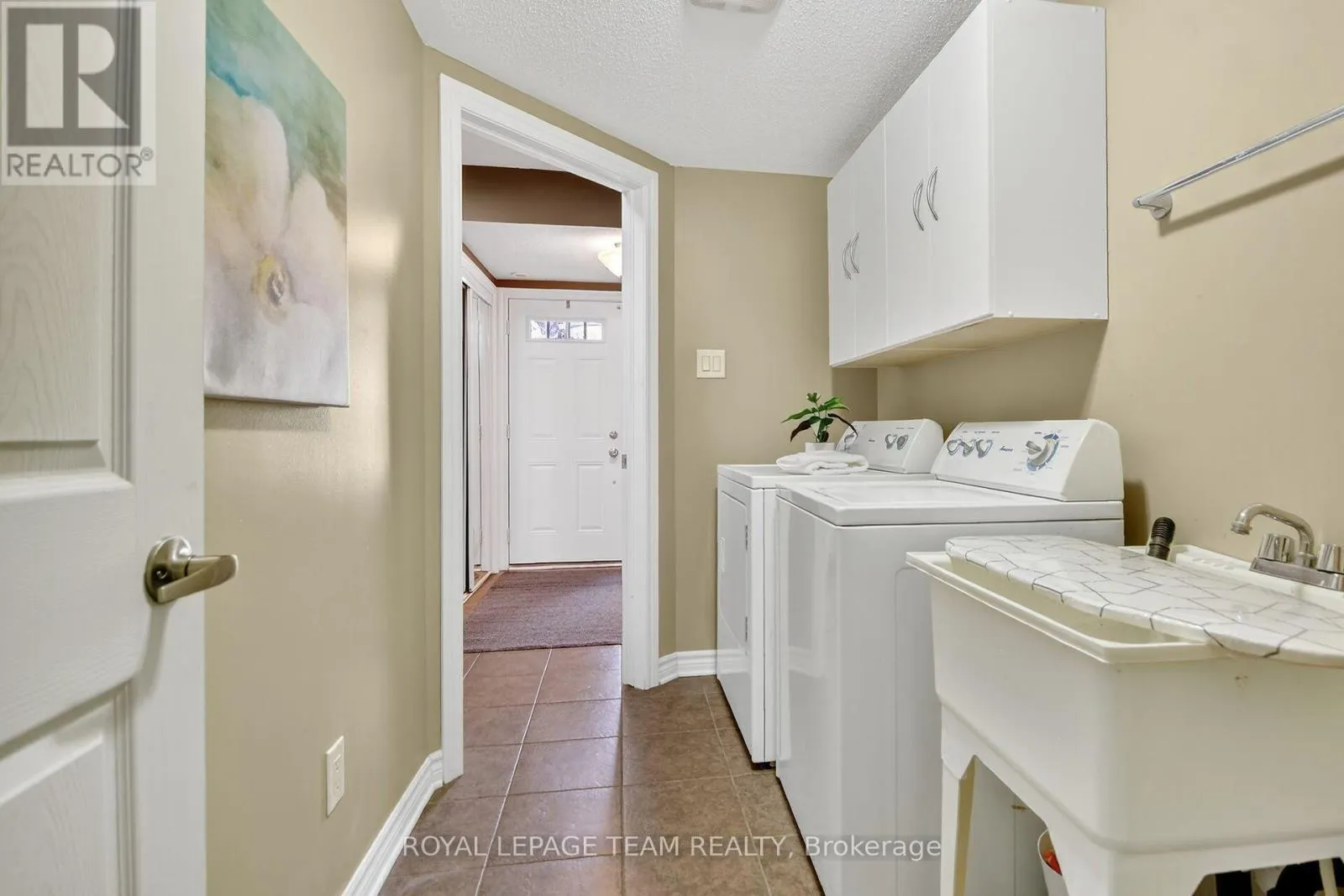 277 AQUILO CRESCENT