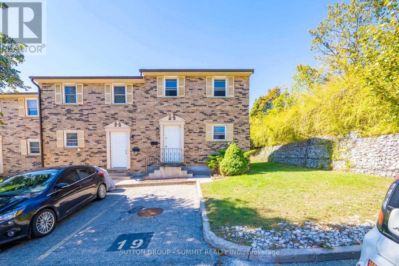 19 - 175 CEDAR STREET