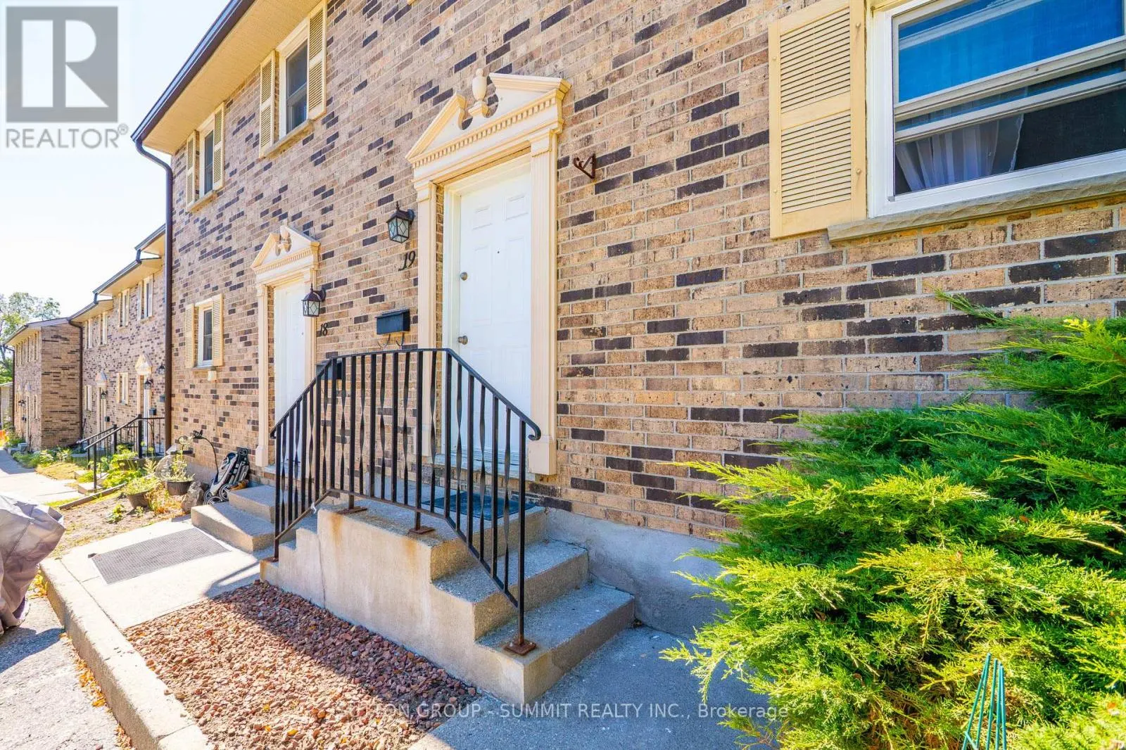 19 - 175 CEDAR STREET