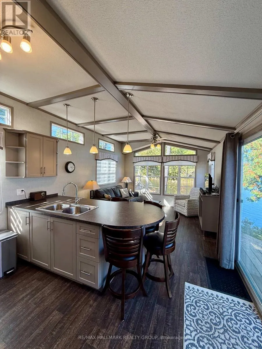 16 - 92 BINGHAM DRIVE