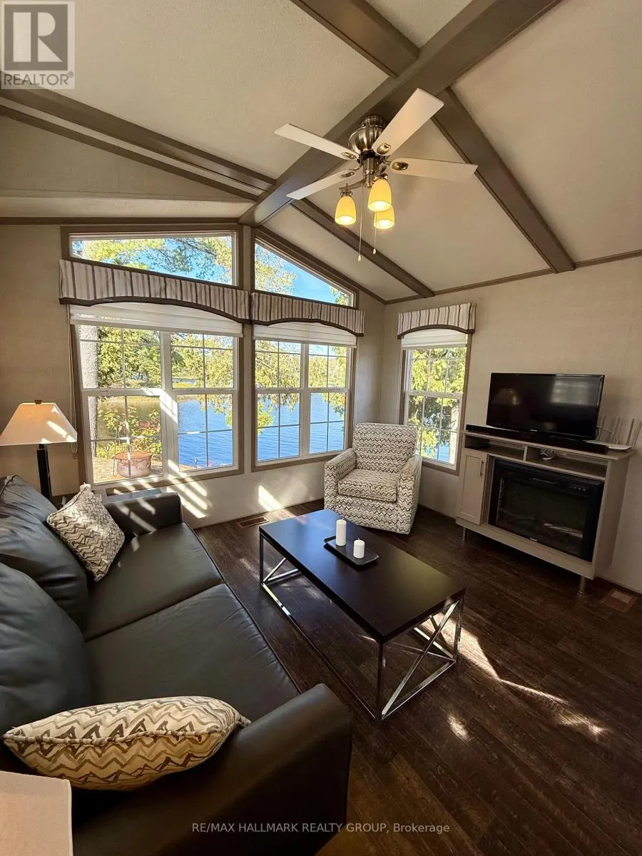 16 - 92 BINGHAM DRIVE