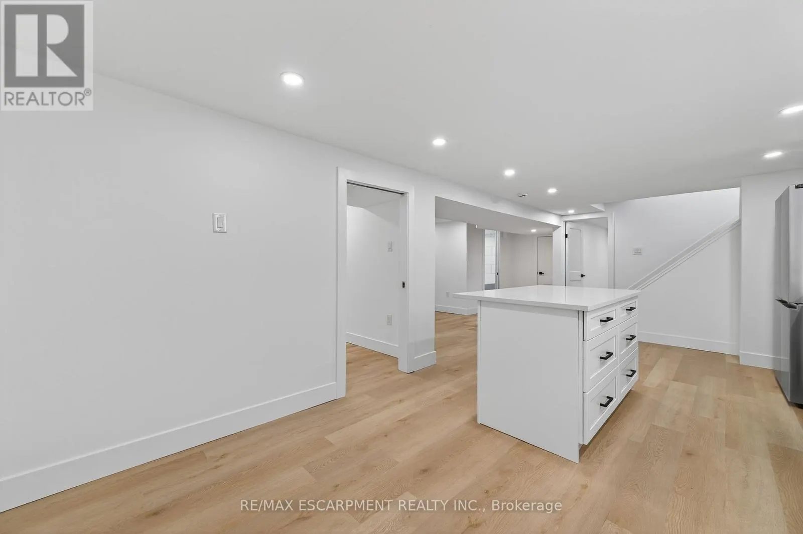 2 - 75 BRITTEN CLOSE