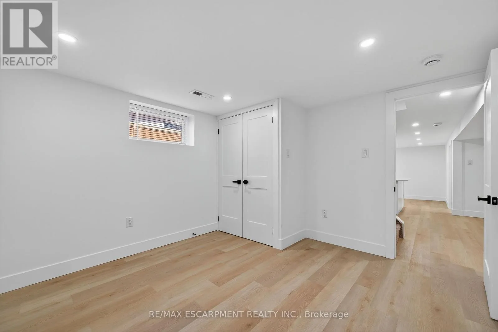 2 - 75 BRITTEN CLOSE