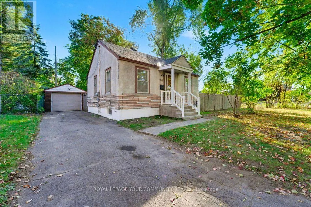 967 MERIVALE ROAD