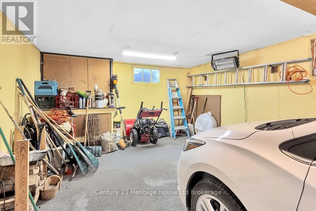 403131 ROBINSON ROAD