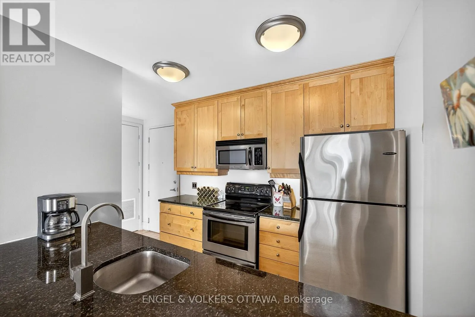 404 - 420 BERKLEY AVENUE