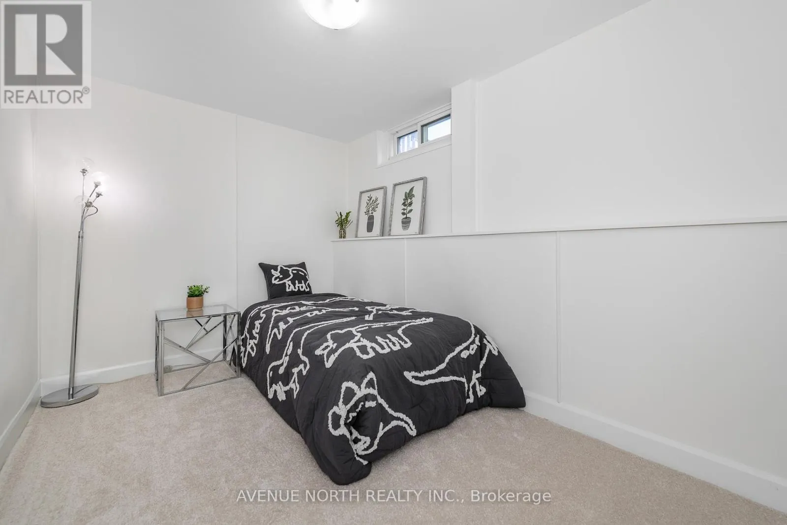 273 COTE-ROYALE CRESCENT