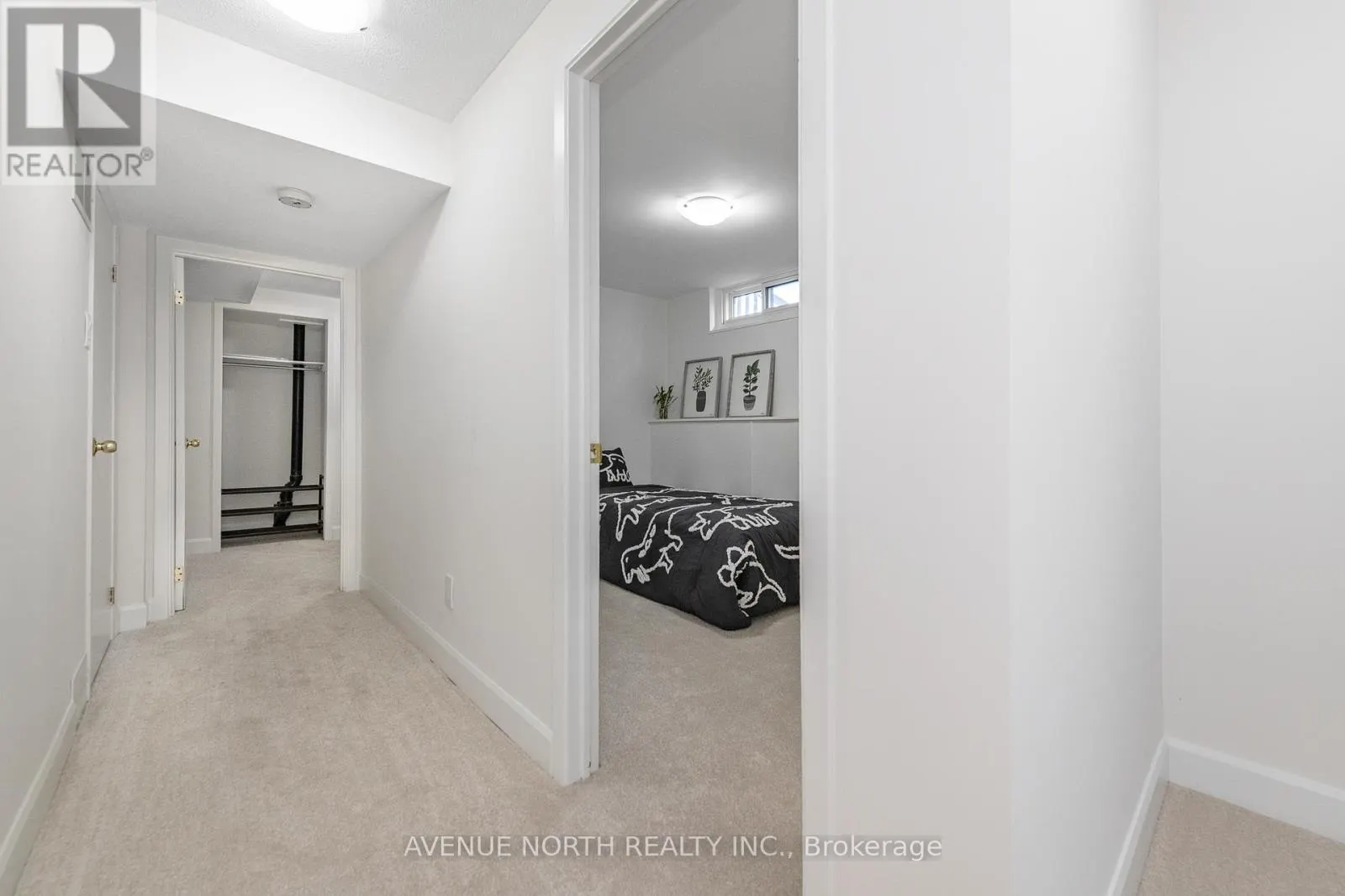 273 COTE-ROYALE CRESCENT