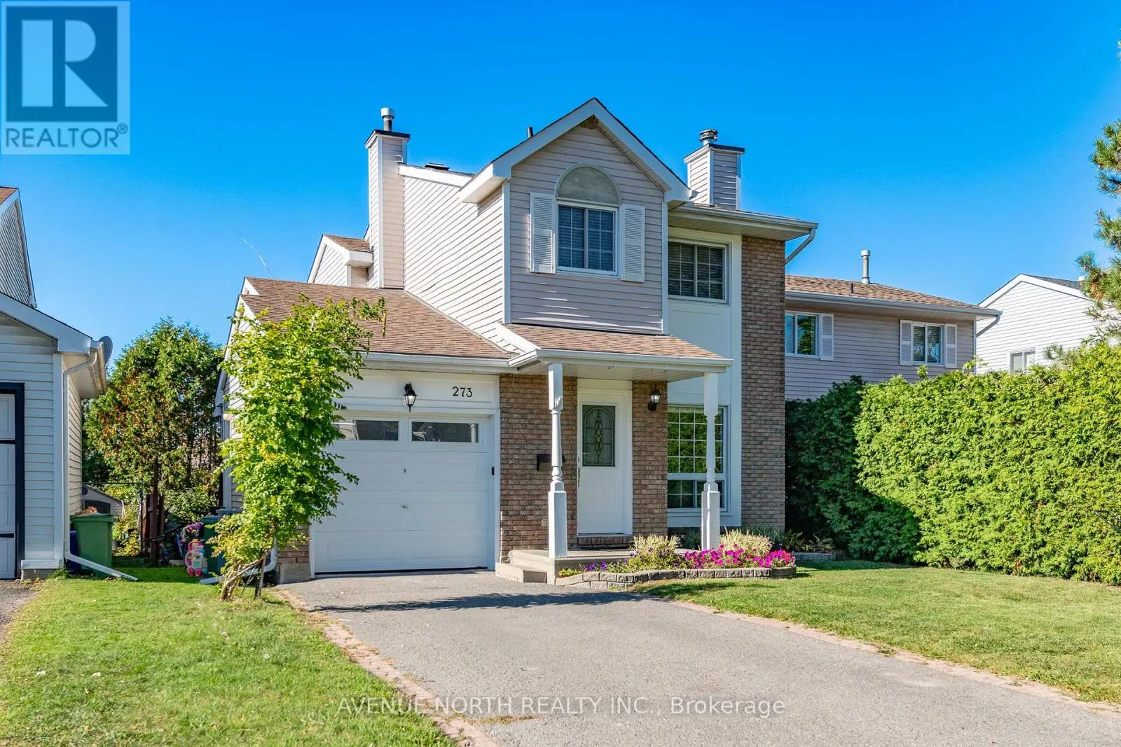 273 COTE-ROYALE CRESCENT