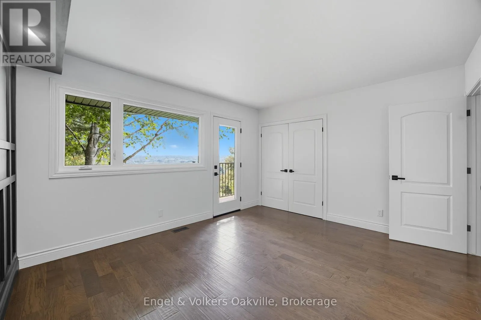 50 OAK AVENUE