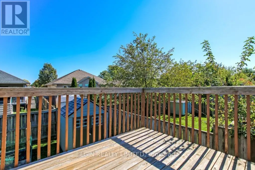 534 HIGHVIEW DRIVE
