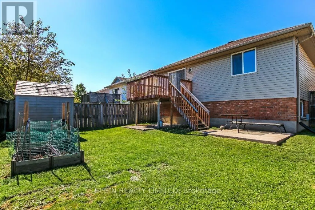 534 HIGHVIEW DRIVE