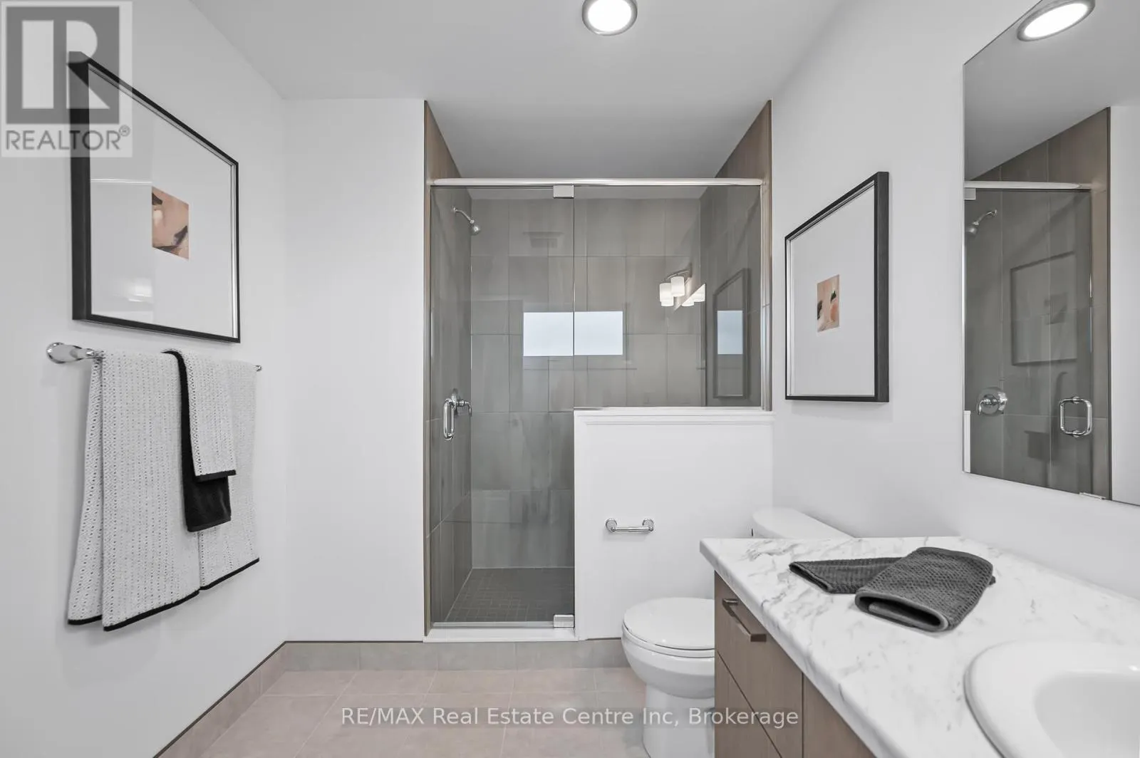 6 - 182 BRIDGE CRESCENT, #6