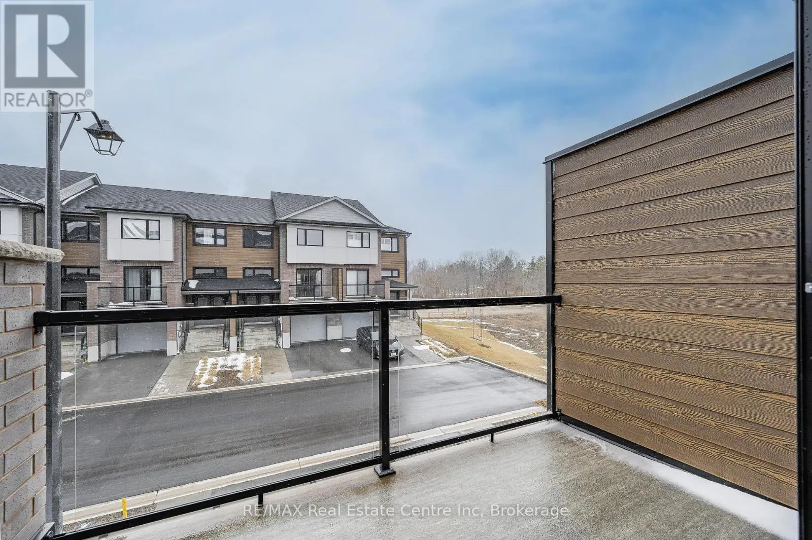 6 - 182 BRIDGE CRESCENT, #6
