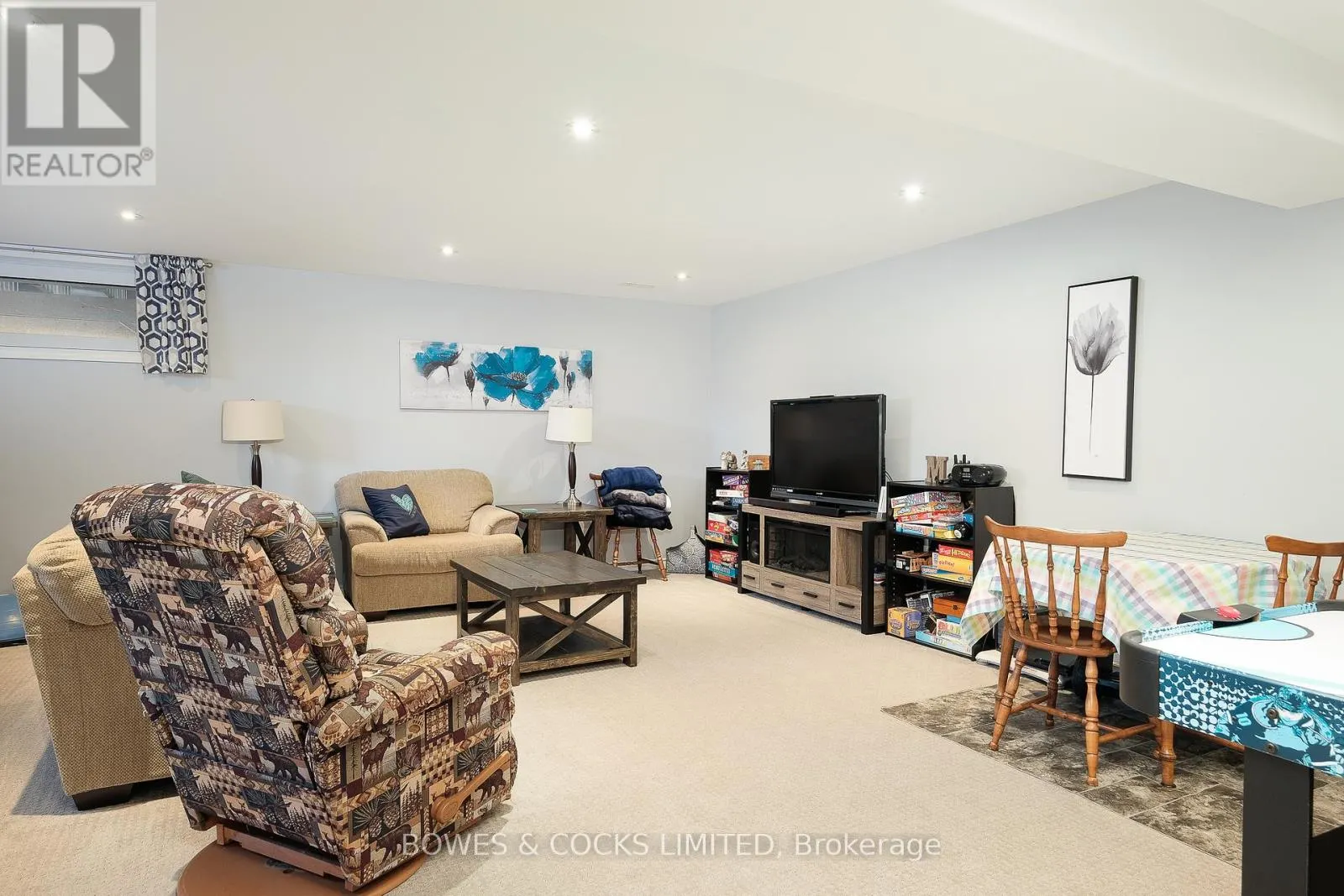 307 LOUDEN TERRACE