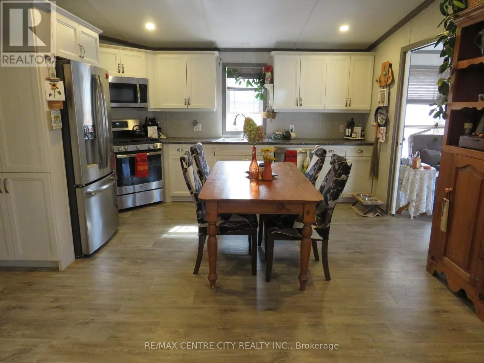 116 - 22790 AMIENS ROAD, #116