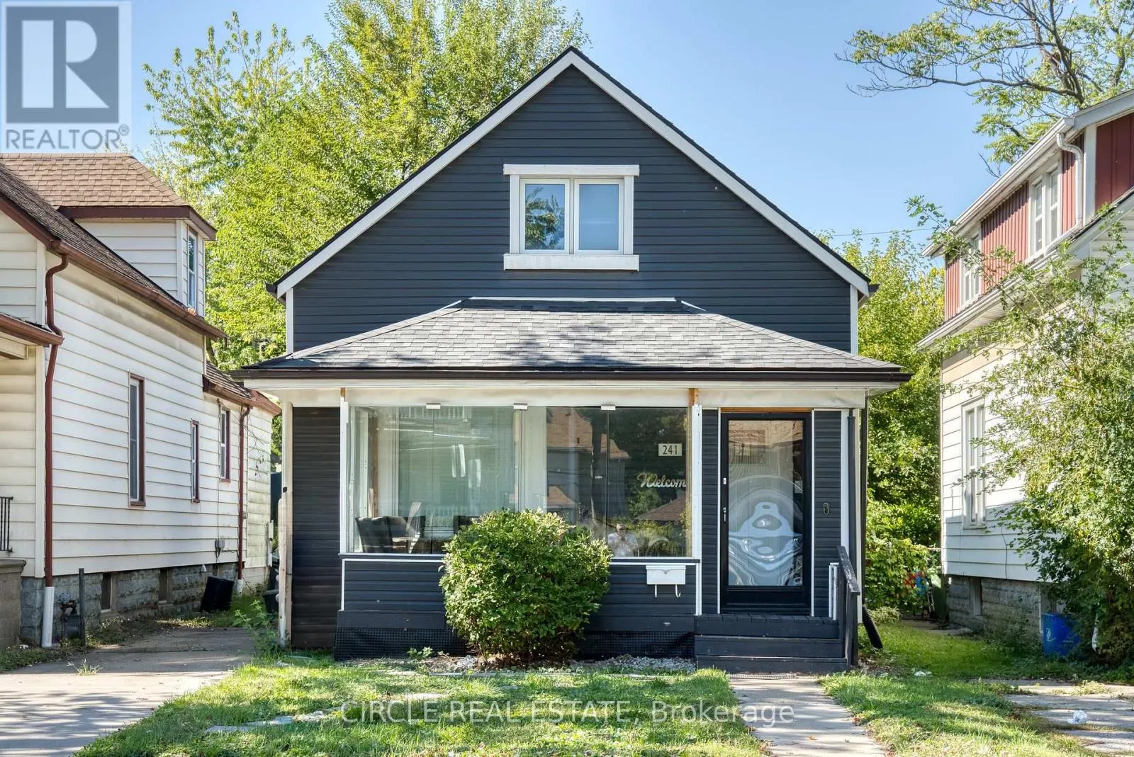 241 CURRY AVENUE
