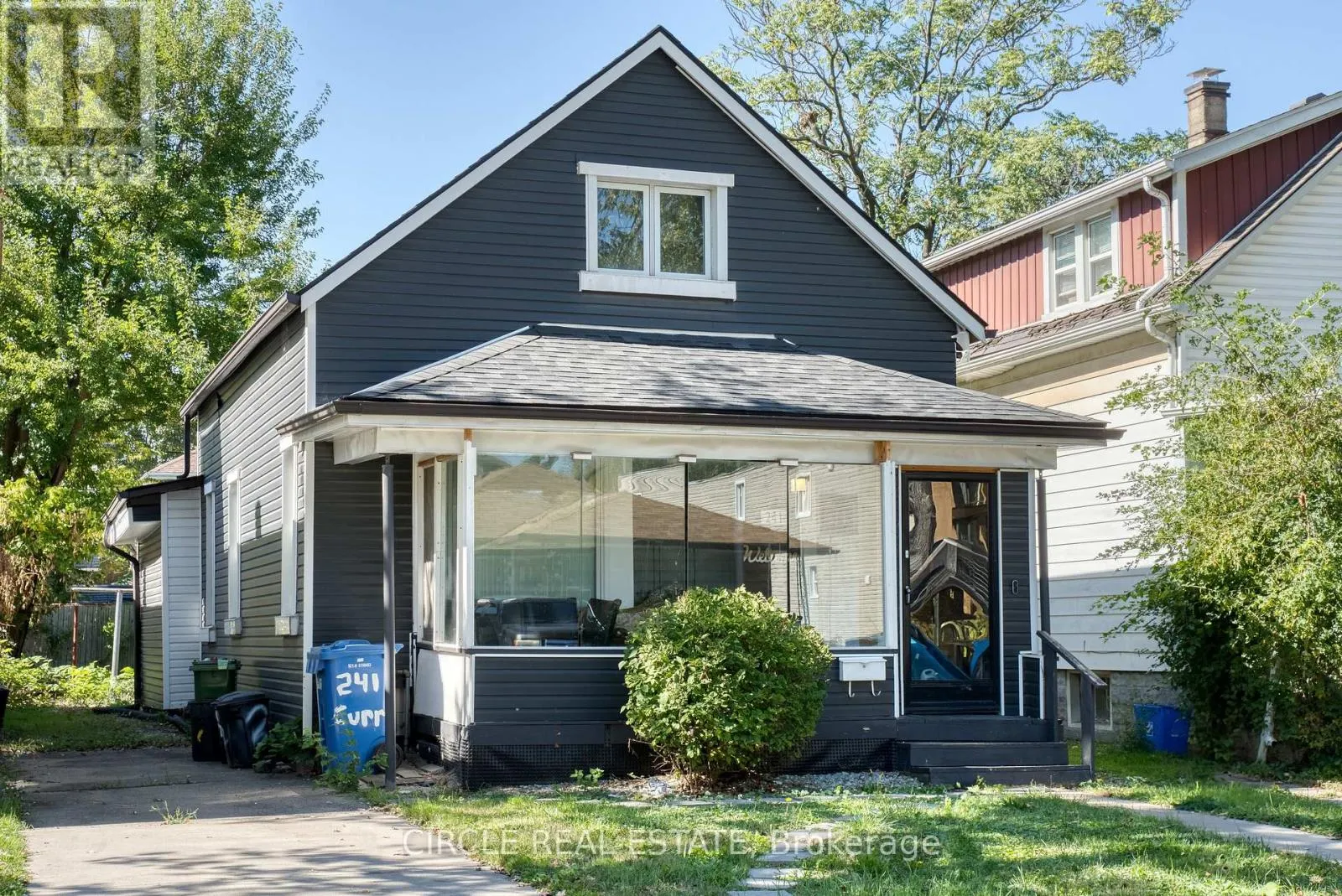 241 CURRY AVENUE
