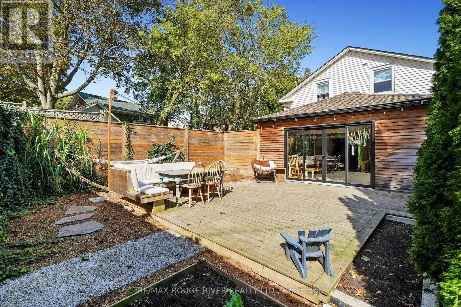 3 BROWNS DRIVE