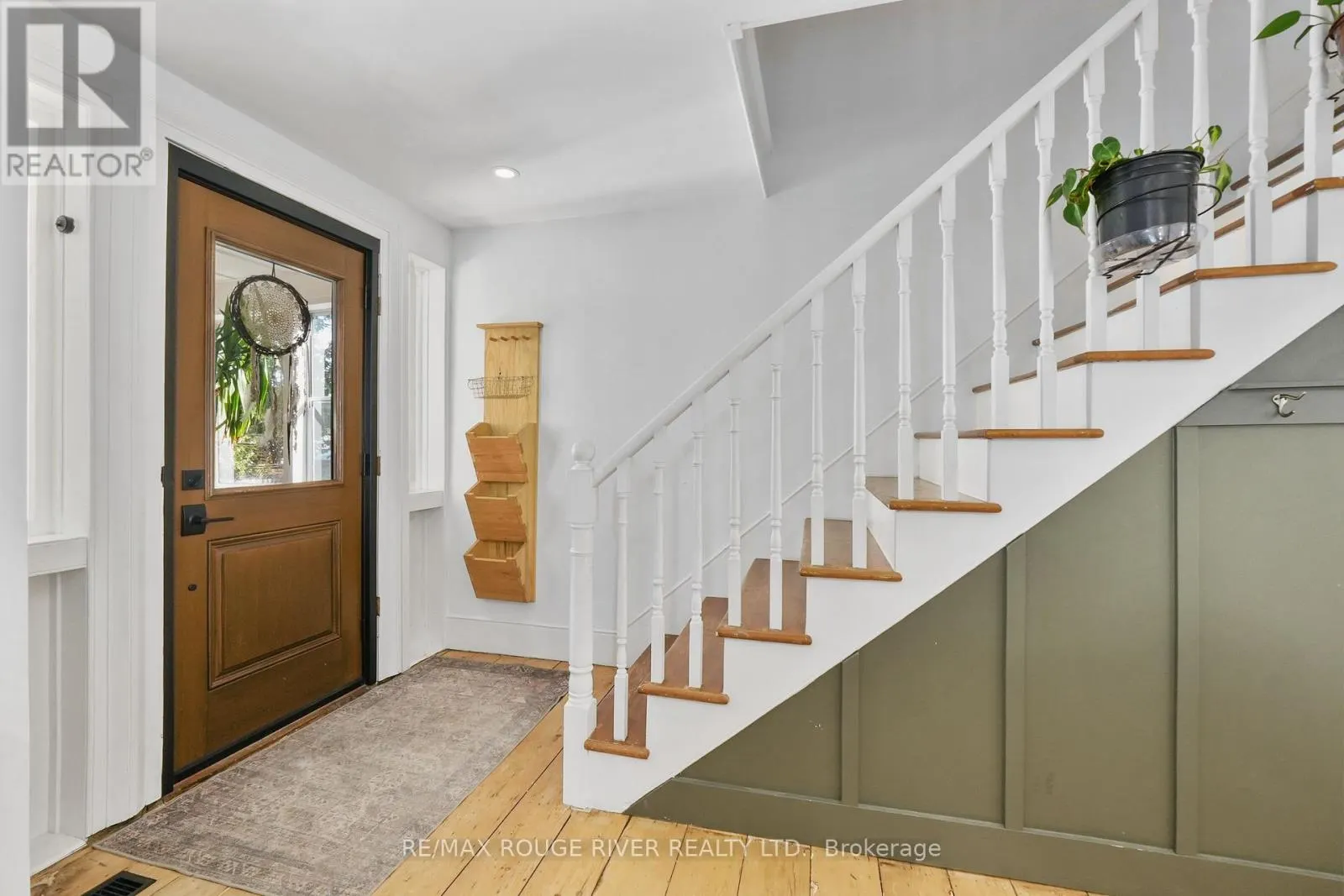 3 BROWNS DRIVE