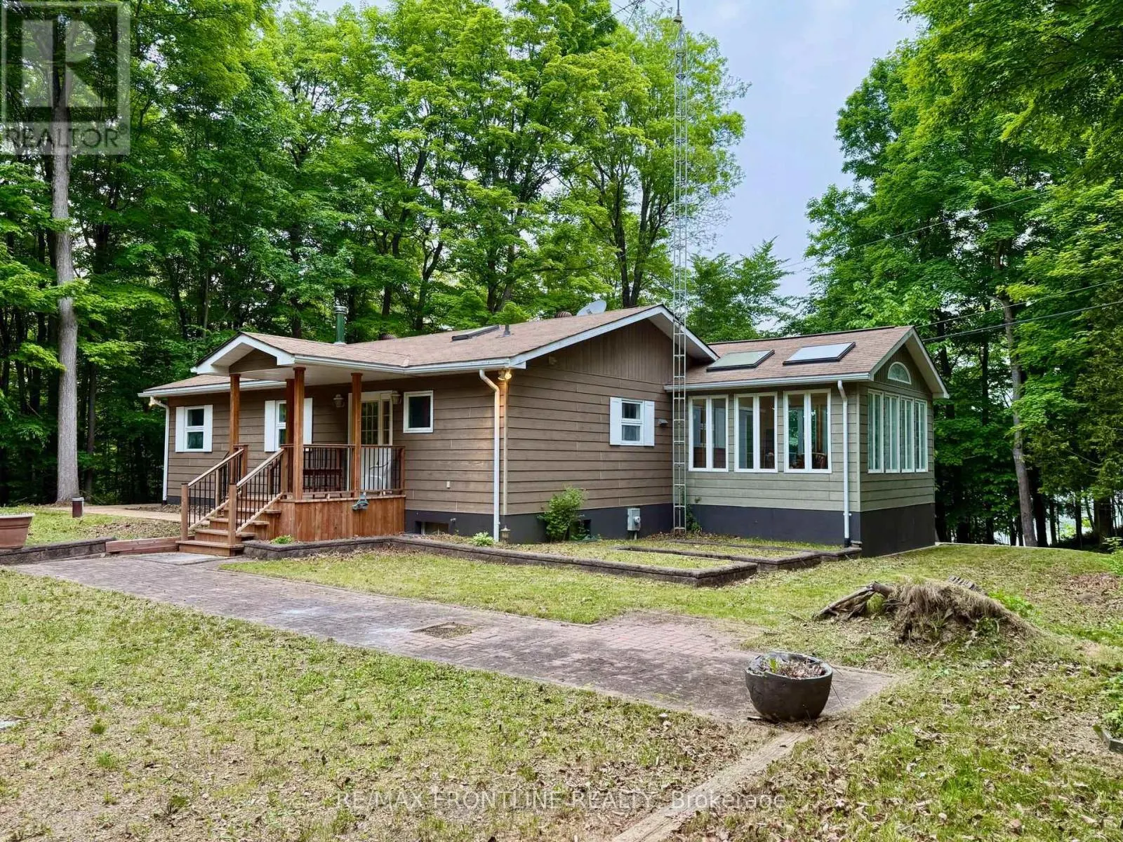 436 MINERS POINT ROAD