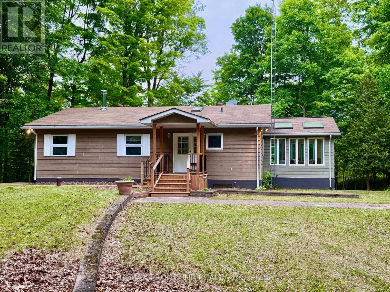 436 MINERS POINT ROAD
