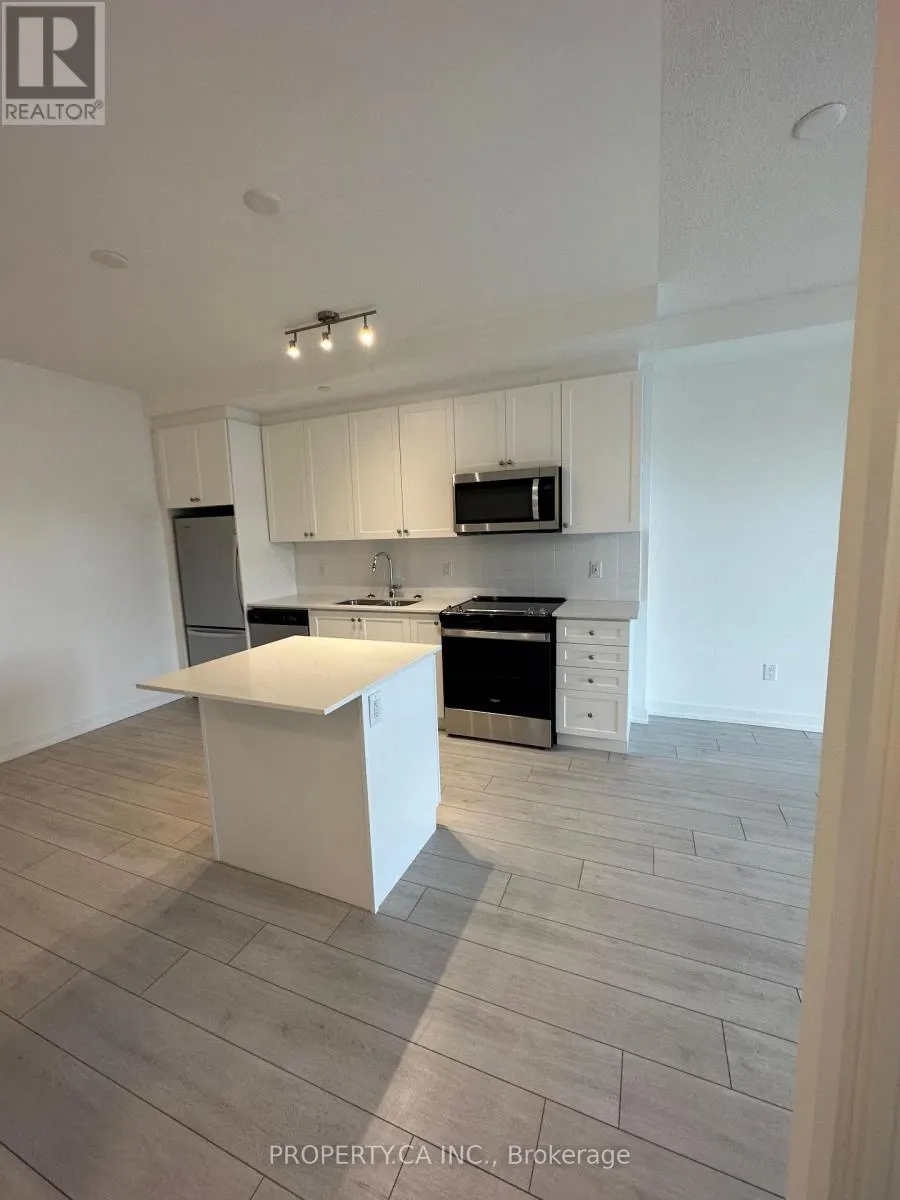 307 - 55 DUKE STREET W