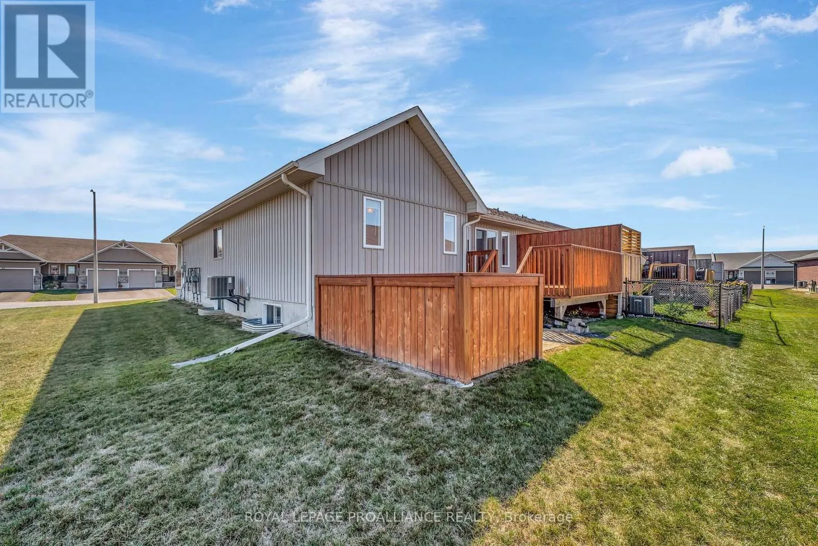 23 CHINOOK STREET