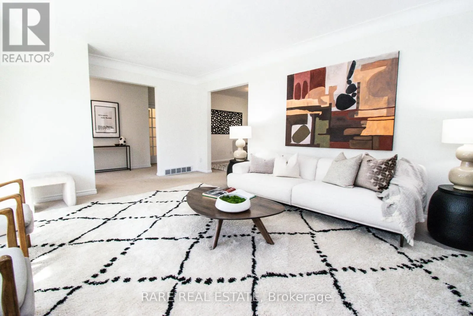8 BROOKSIDE AVENUE