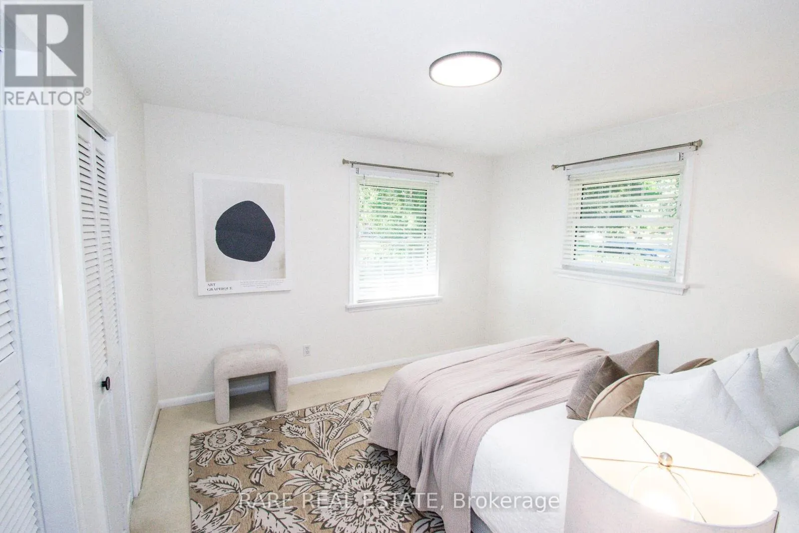 8 BROOKSIDE AVENUE