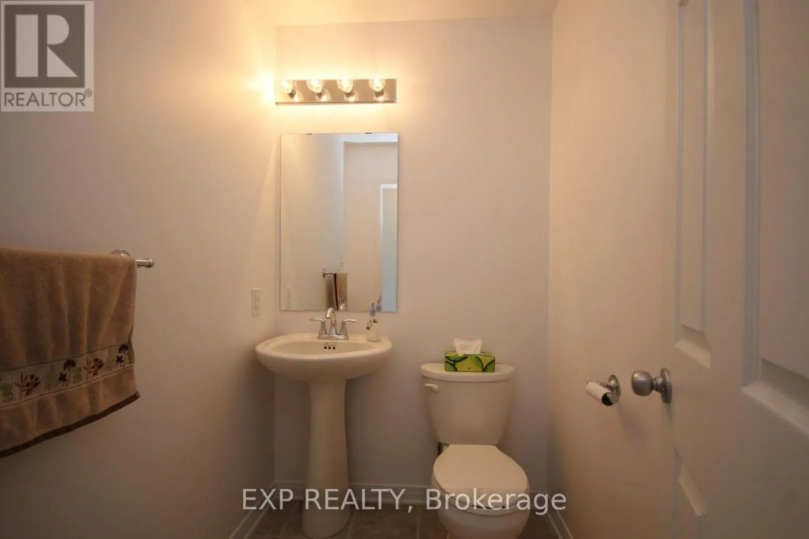 57 - 162 URBANCREST PRIVATE